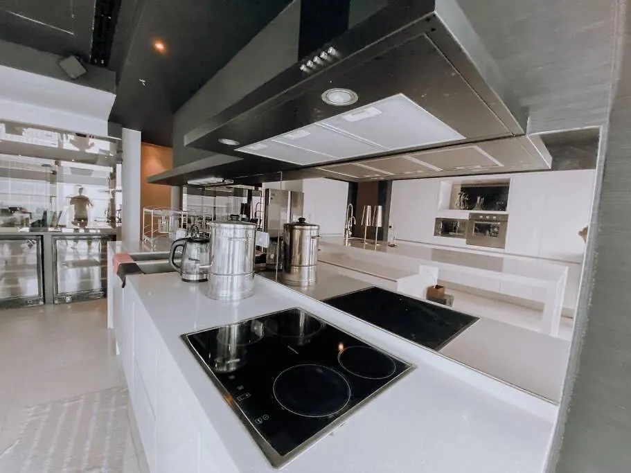 Deluxe Family Suites W Klcc View كوالالمبور 0*,  ماليزيا