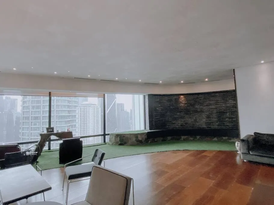 Deluxe Family Suites W Klcc View Kuala Lumpur Daire